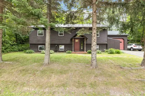 24 Hillrise Lane Meredith NH 03235