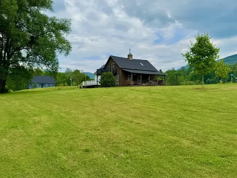 1970 Stowe Hollow Road Stowe VT 05672