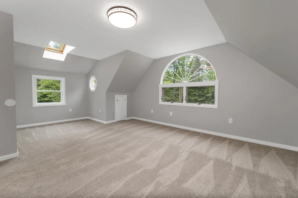 209 Green Mountain Road Effingham NH 03882