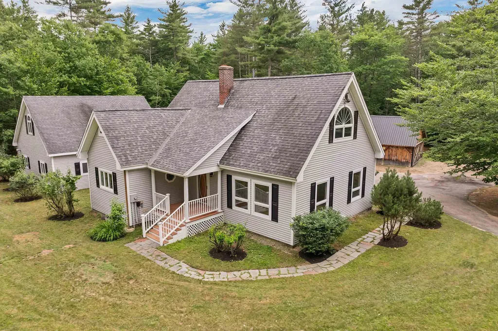 209 Green Mountain Road Effingham NH 03882
