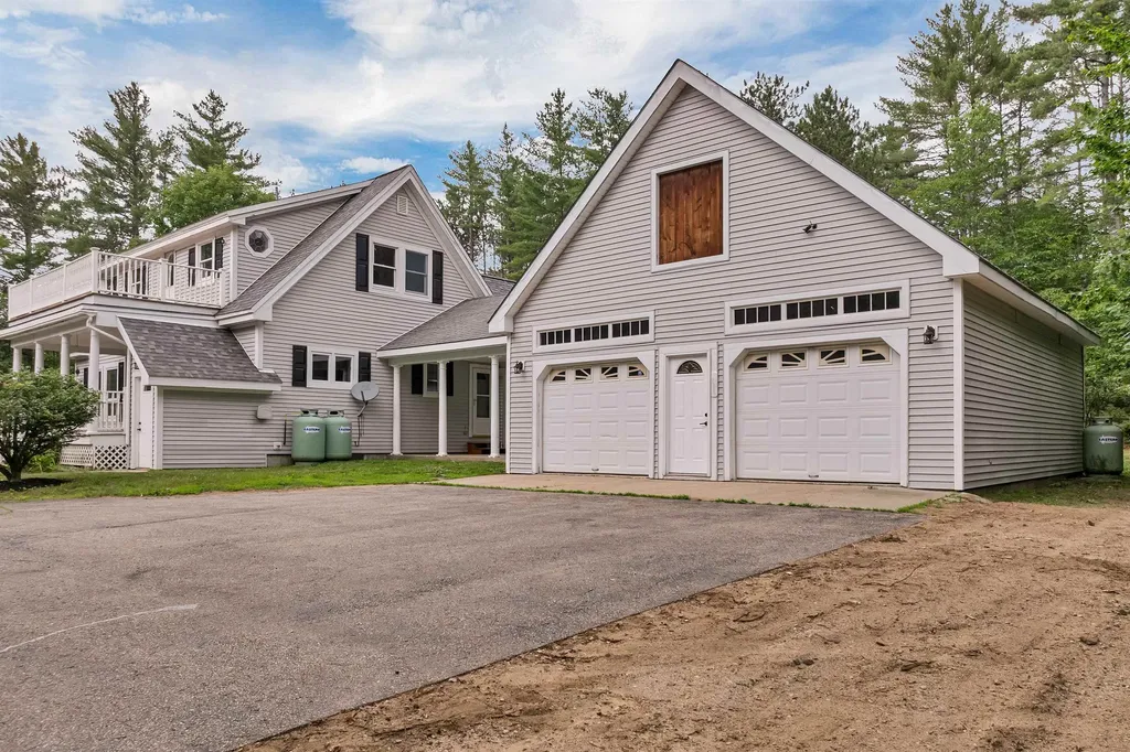 209 Green Mountain Road Effingham NH 03882