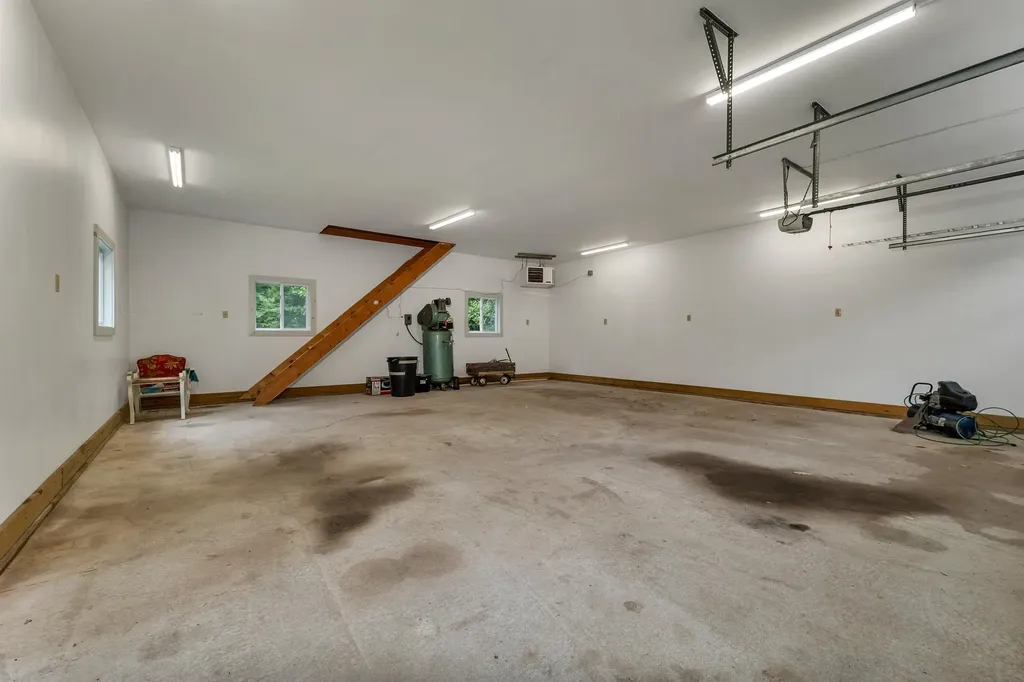 209 Green Mountain Road Effingham NH 03882
