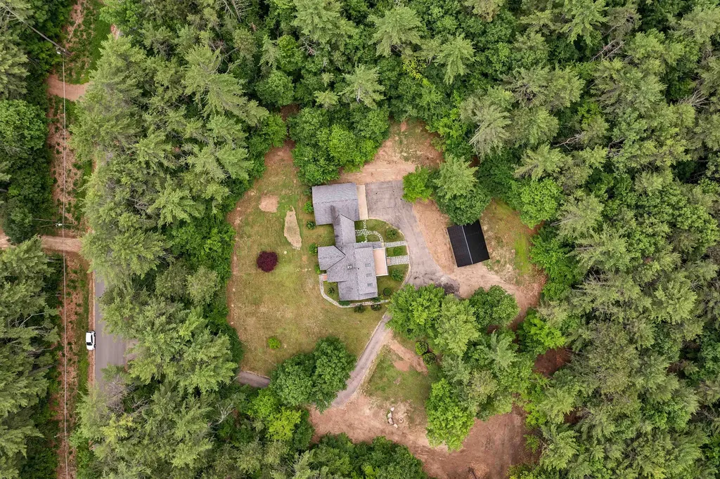 209 Green Mountain Road Effingham NH 03882