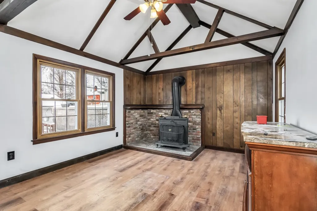 354 Seames Drive Manchester NH 03103