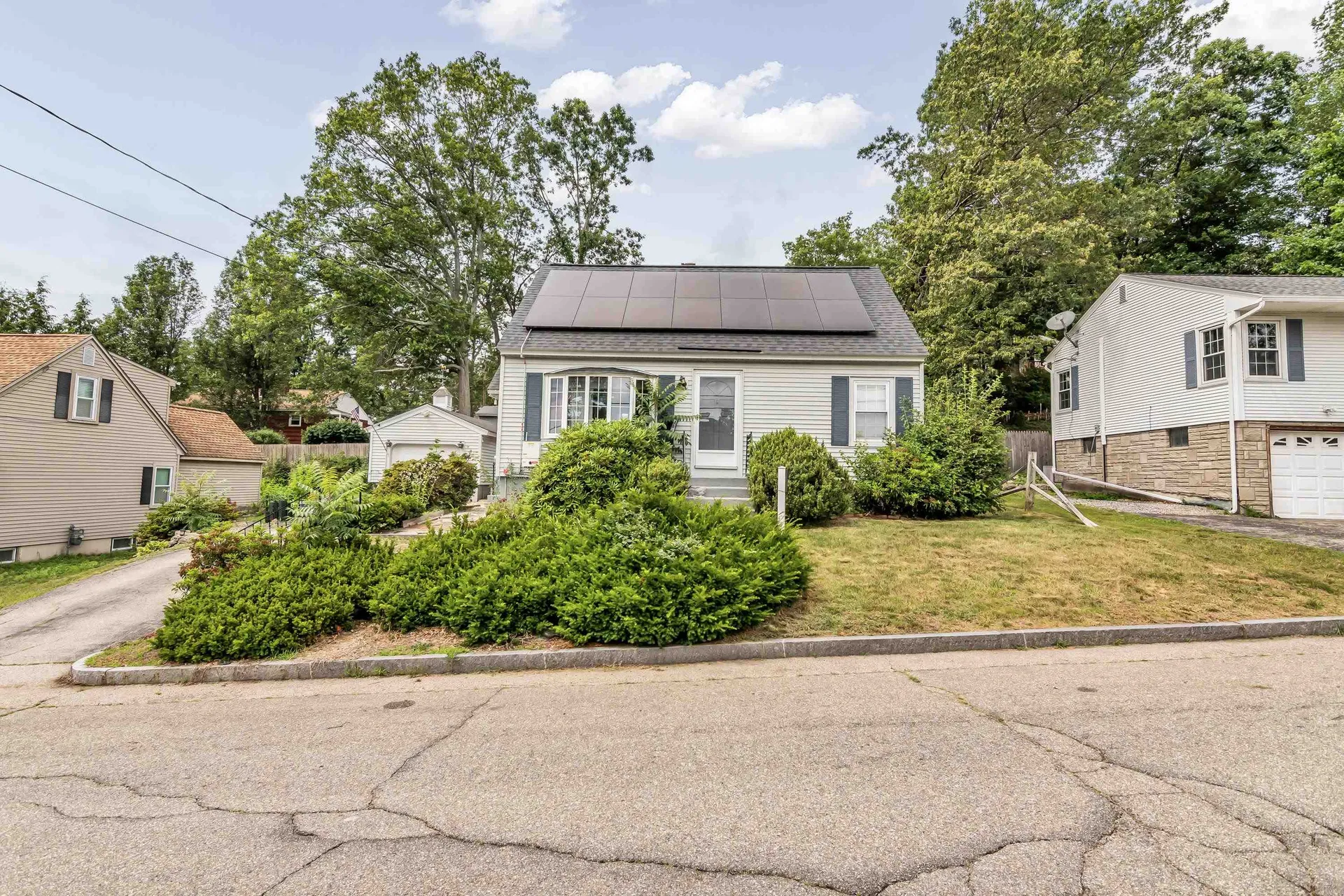 354 Seames Drive Manchester NH 03103