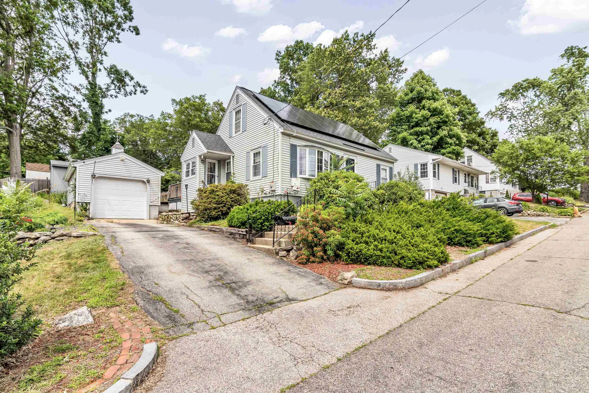 354 Seames Drive Manchester NH 03103