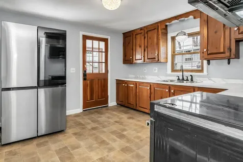 354 Seames Drive Manchester NH 03103