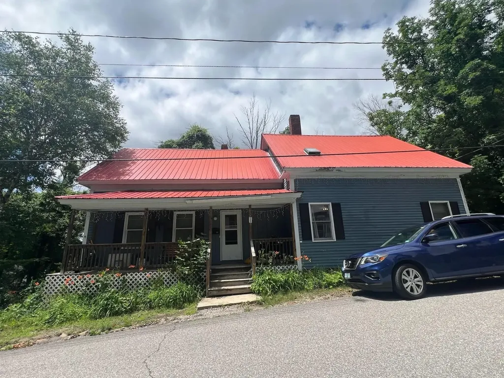 25 Green Street Bristol NH 03222