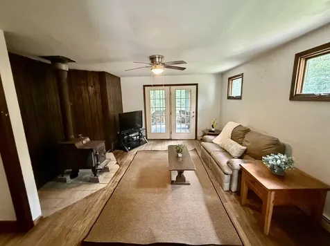 14 Whitney Road Hillsborough NH 03244