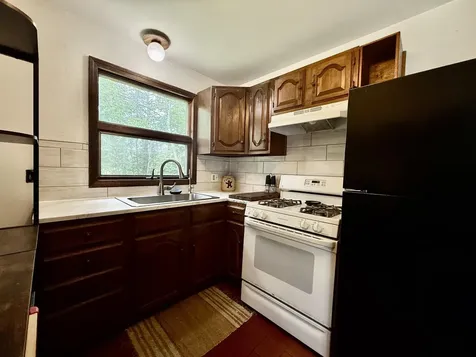 14 Whitney Road Hillsborough NH 03244