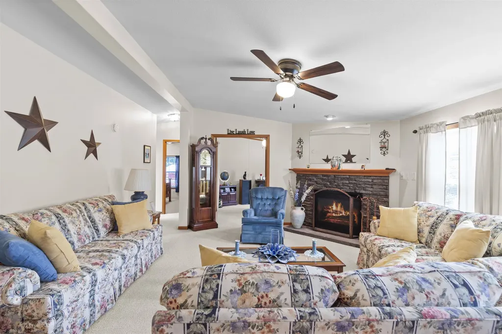 60 Constitution Way Dover NH 03820