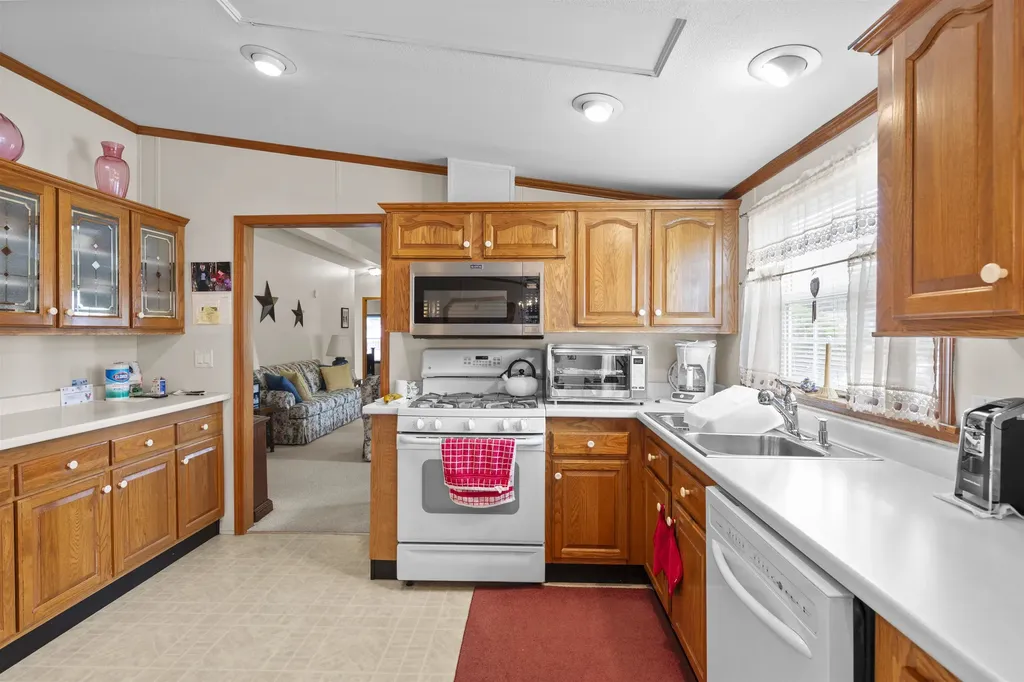 60 Constitution Way Dover NH 03820