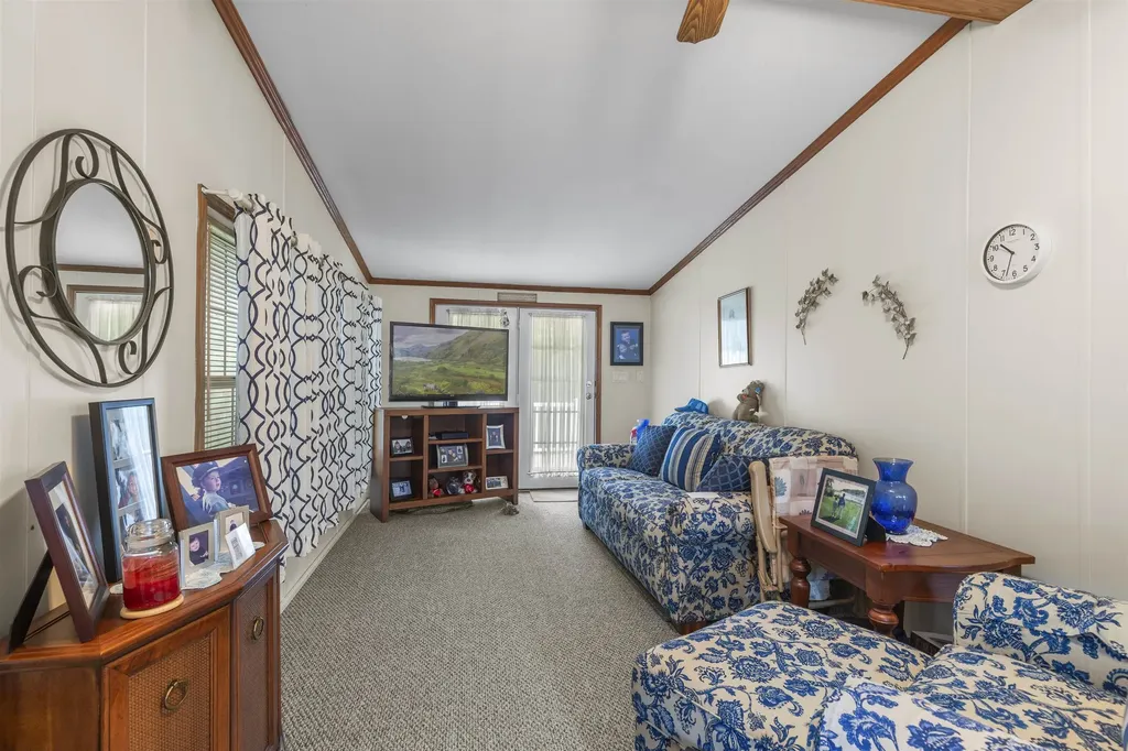 60 Constitution Way Dover NH 03820