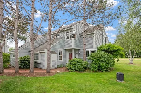 23 Golf View Laconia NH 03246