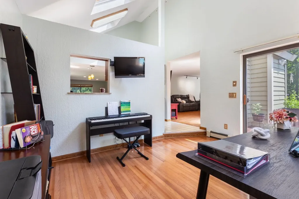 3 Dubeau Drive Derry NH 03038