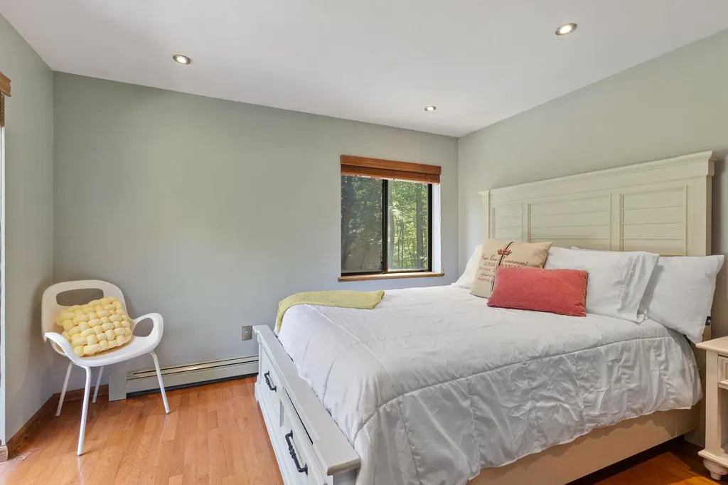 3 Dubeau Drive Derry NH 03038