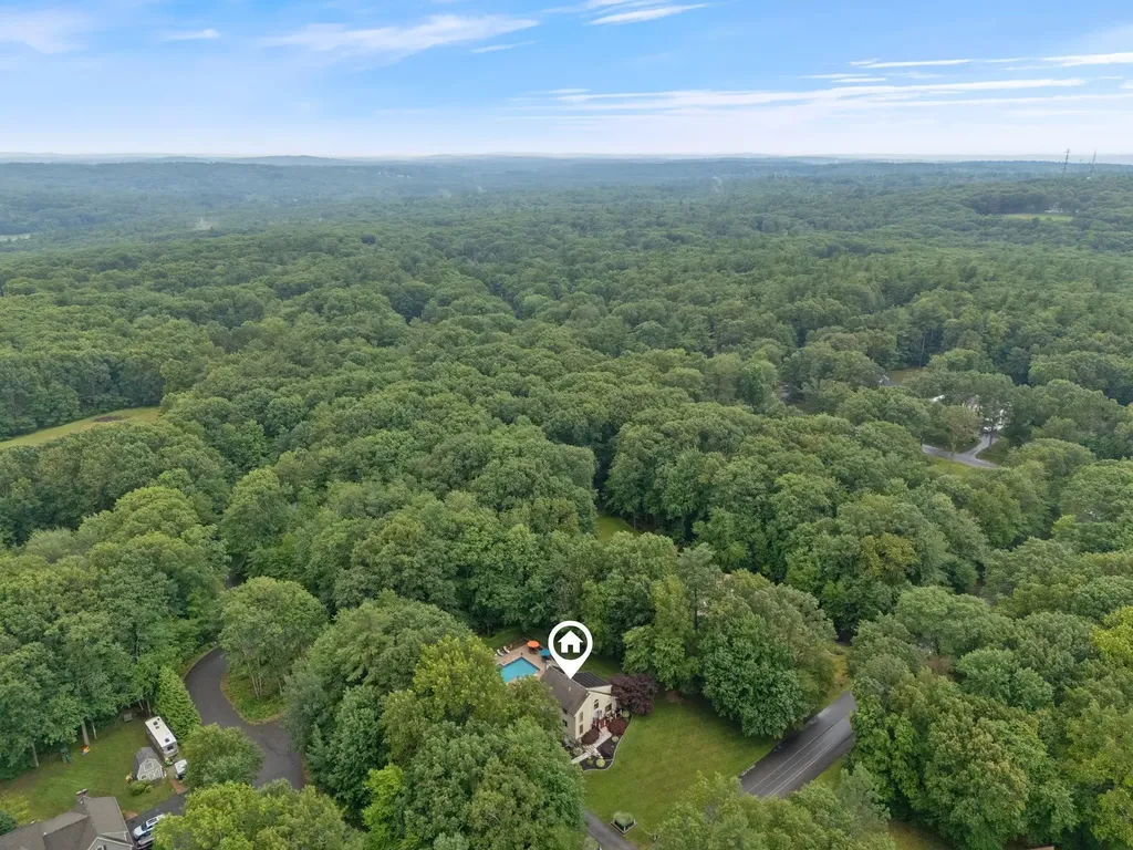3 Dubeau Drive Derry NH 03038