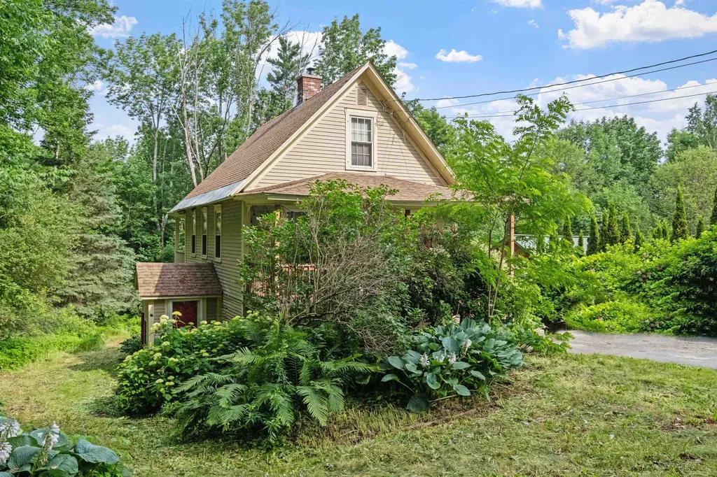 206 Lewis Hill Road Bethlehem NH 03574