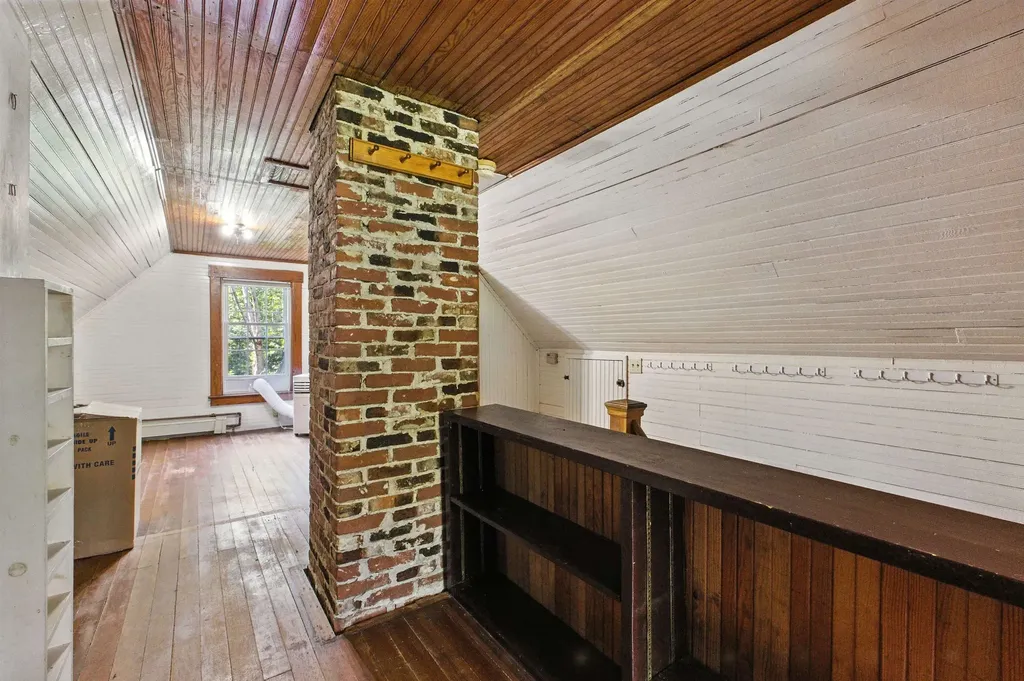 206 Lewis Hill Road Bethlehem NH 03574