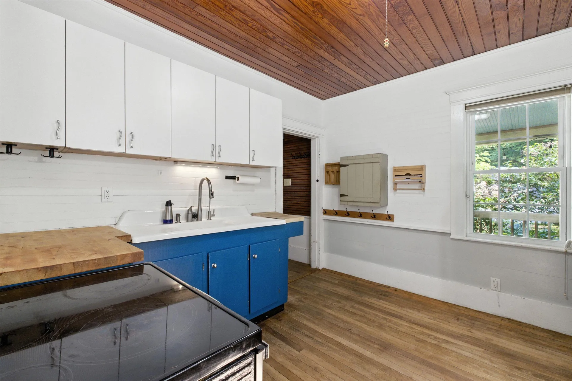 206 Lewis Hill Road Bethlehem NH 03574