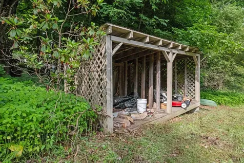 206 Lewis Hill Road Bethlehem NH 03574