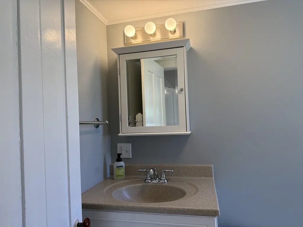 1145 Us Route 4 Canaan NH 03741