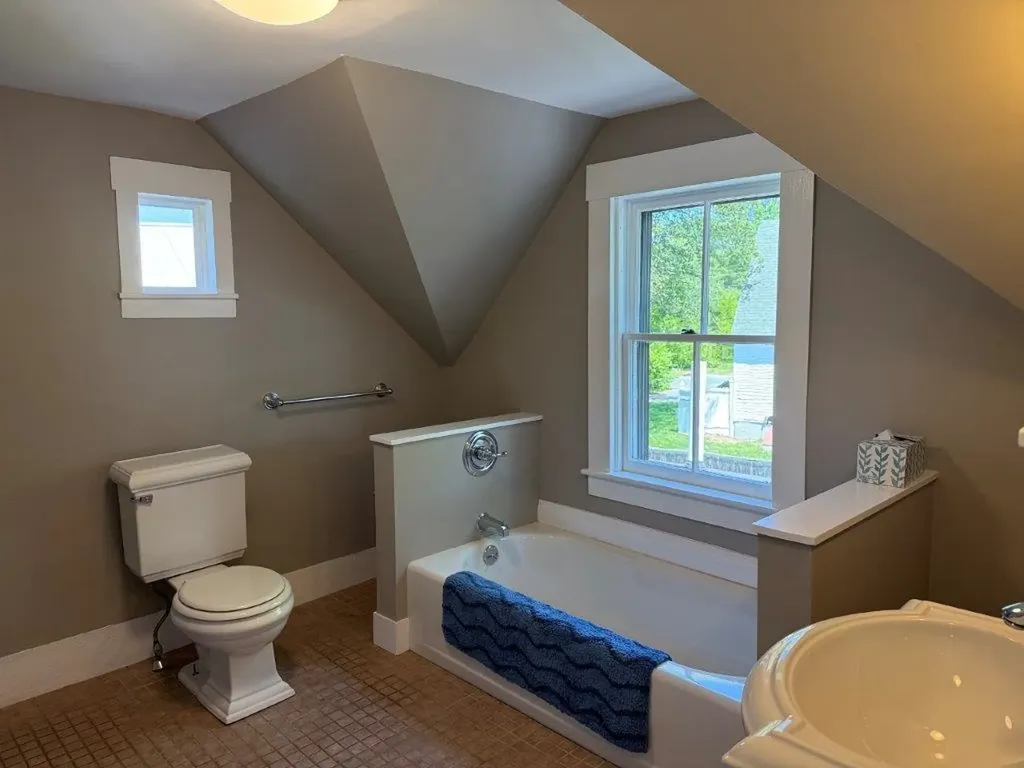 1145 Us Route 4 Canaan NH 03741