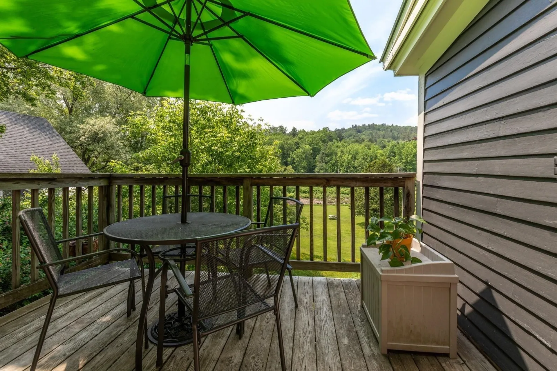 692 S Main Street Stowe VT 05672