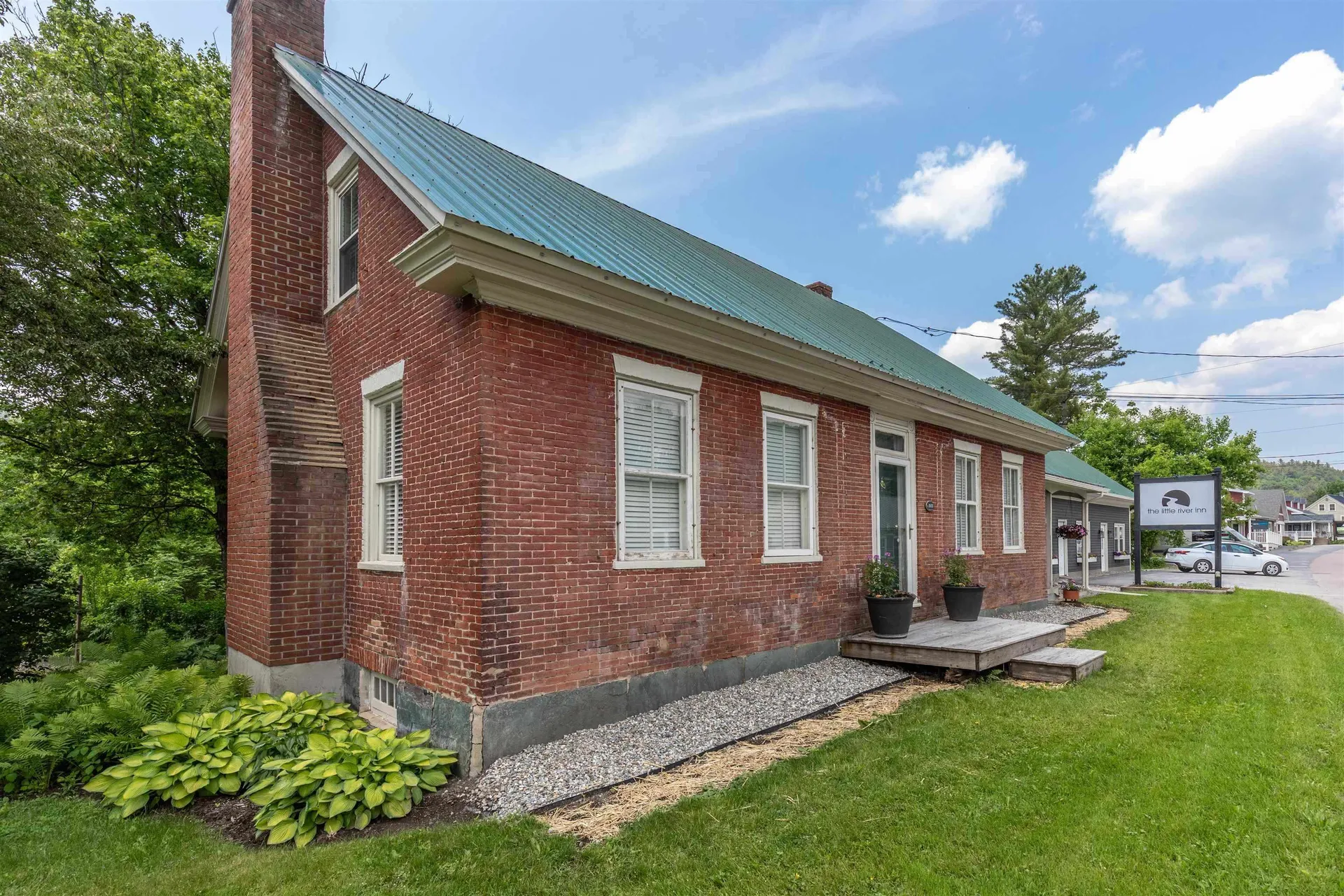 692 S Main Street Stowe VT 05672