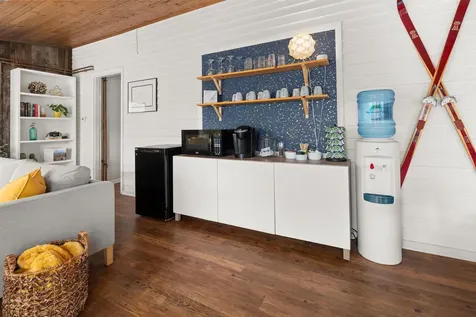 692 S Main Street Stowe VT 05672