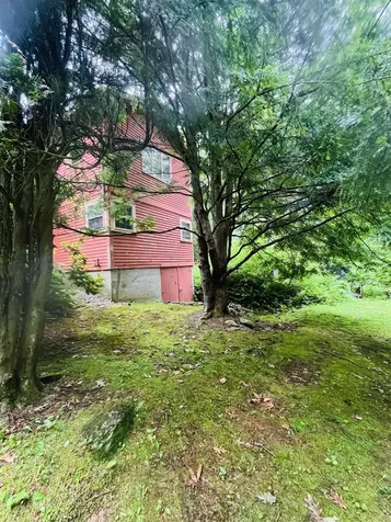 31 Greenleaf Road Swanzey NH 03446