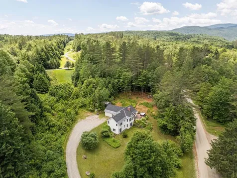 187 Black Bear Run Stowe VT 05672