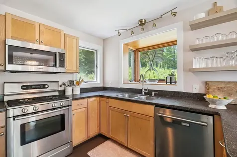 187 Black Bear Run Stowe VT 05672