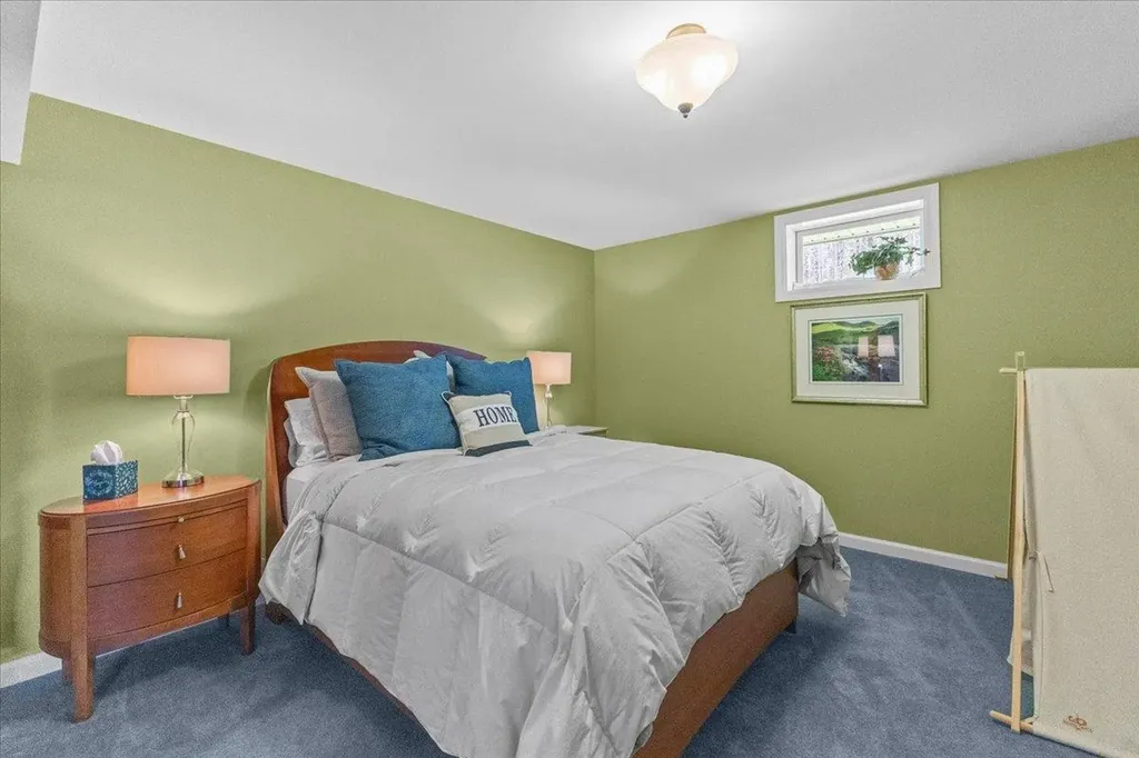 93 Hannahs Place Colchester VT 05446