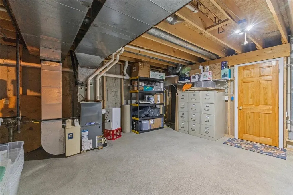 93 Hannahs Place Colchester VT 05446