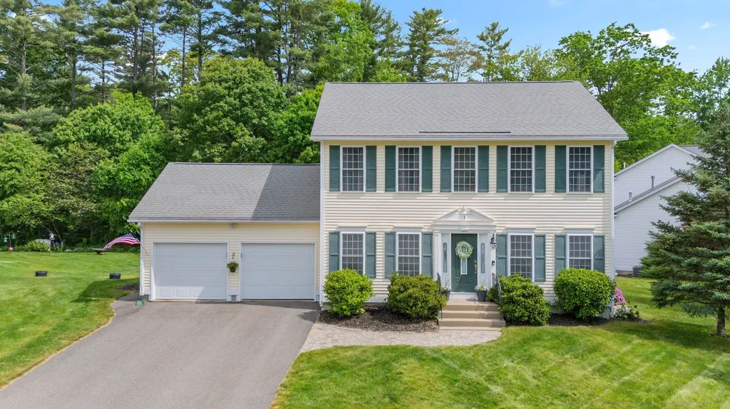 1 Windmere Drive Raymond NH 03077