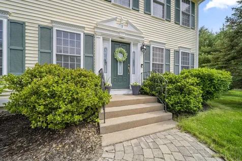 1 Windmere Drive Raymond NH 03077