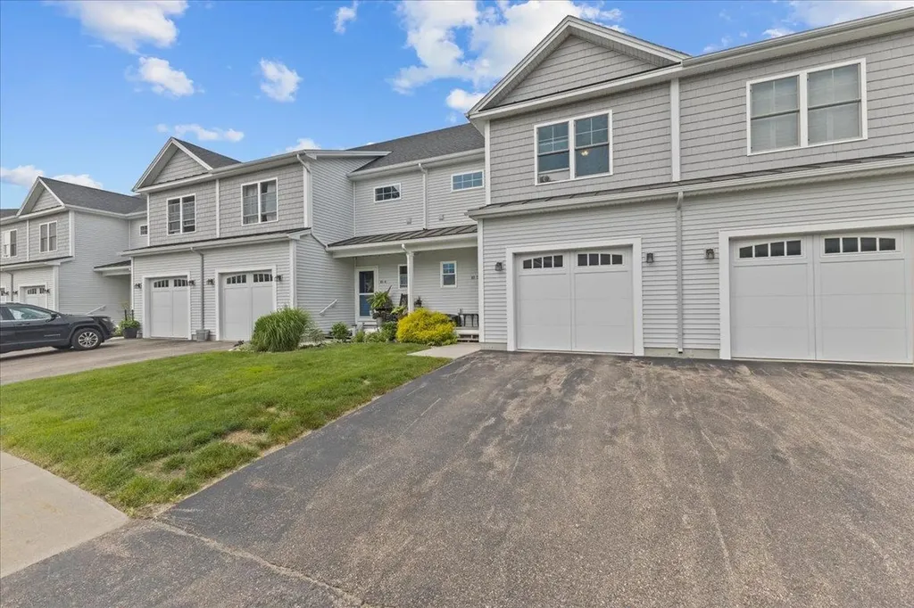 18 Freeman Woods Essex Junction VT 05452