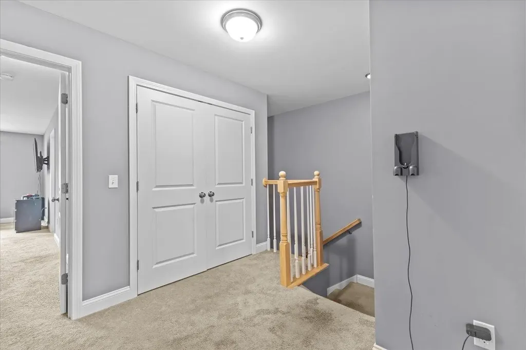18 Freeman Woods Essex Junction VT 05452