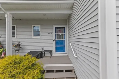 18 Freeman Woods Essex Junction VT 05452