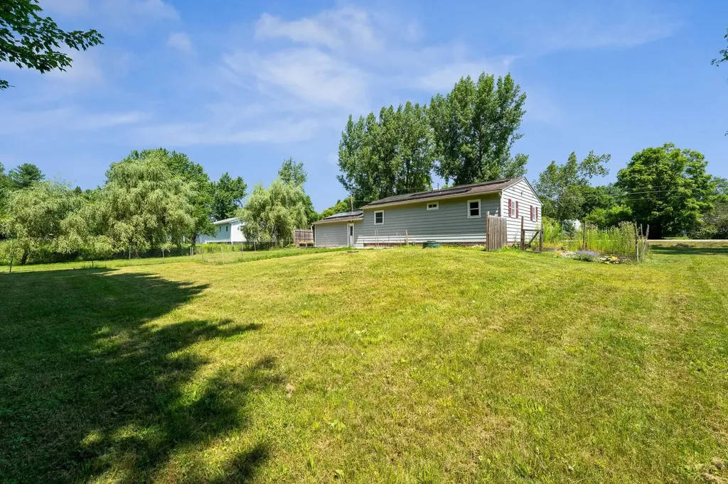 68 Sunny View Drive Jericho VT 05465