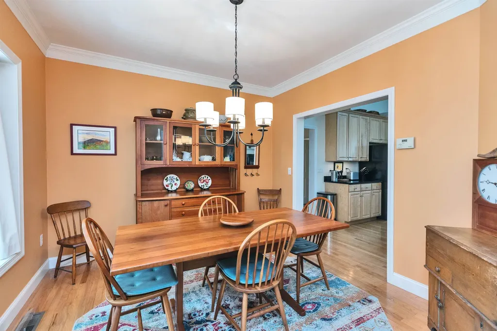 32 Robbe Farm Road Peterborough NH 03458