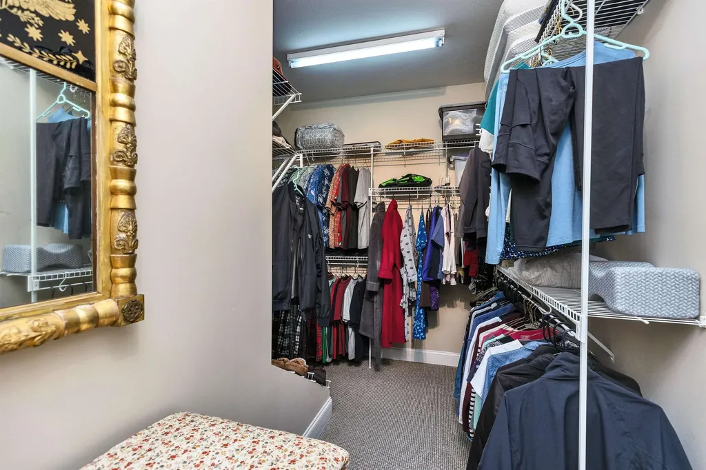 32 Robbe Farm Road Peterborough NH 03458