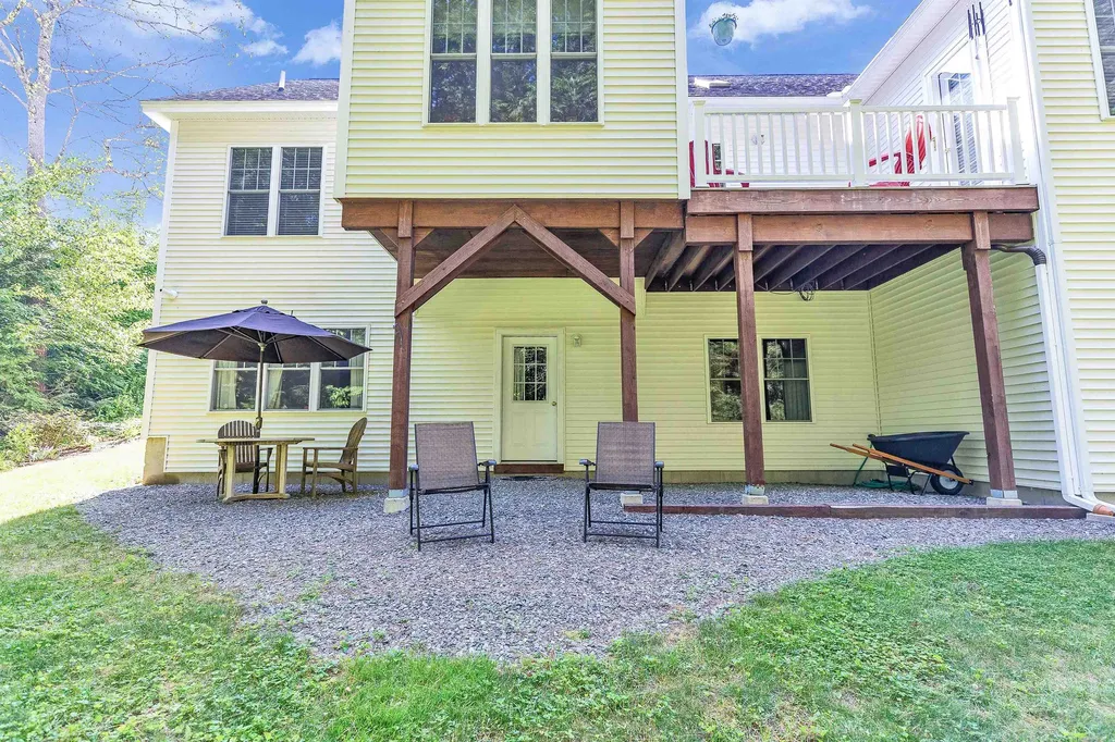 32 Robbe Farm Road Peterborough NH 03458