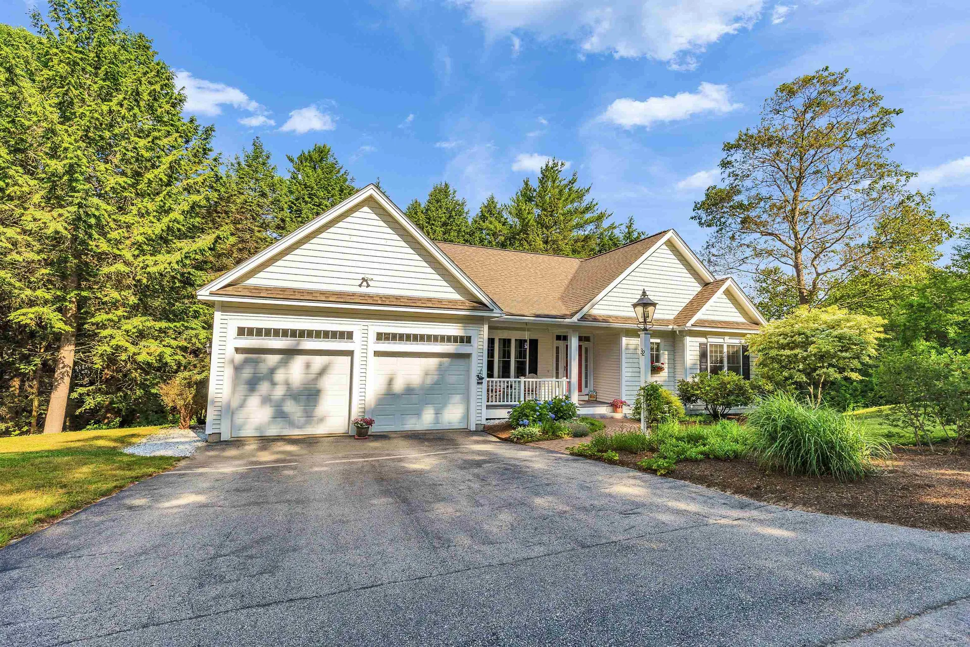 32 Robbe Farm Road Peterborough NH 03458