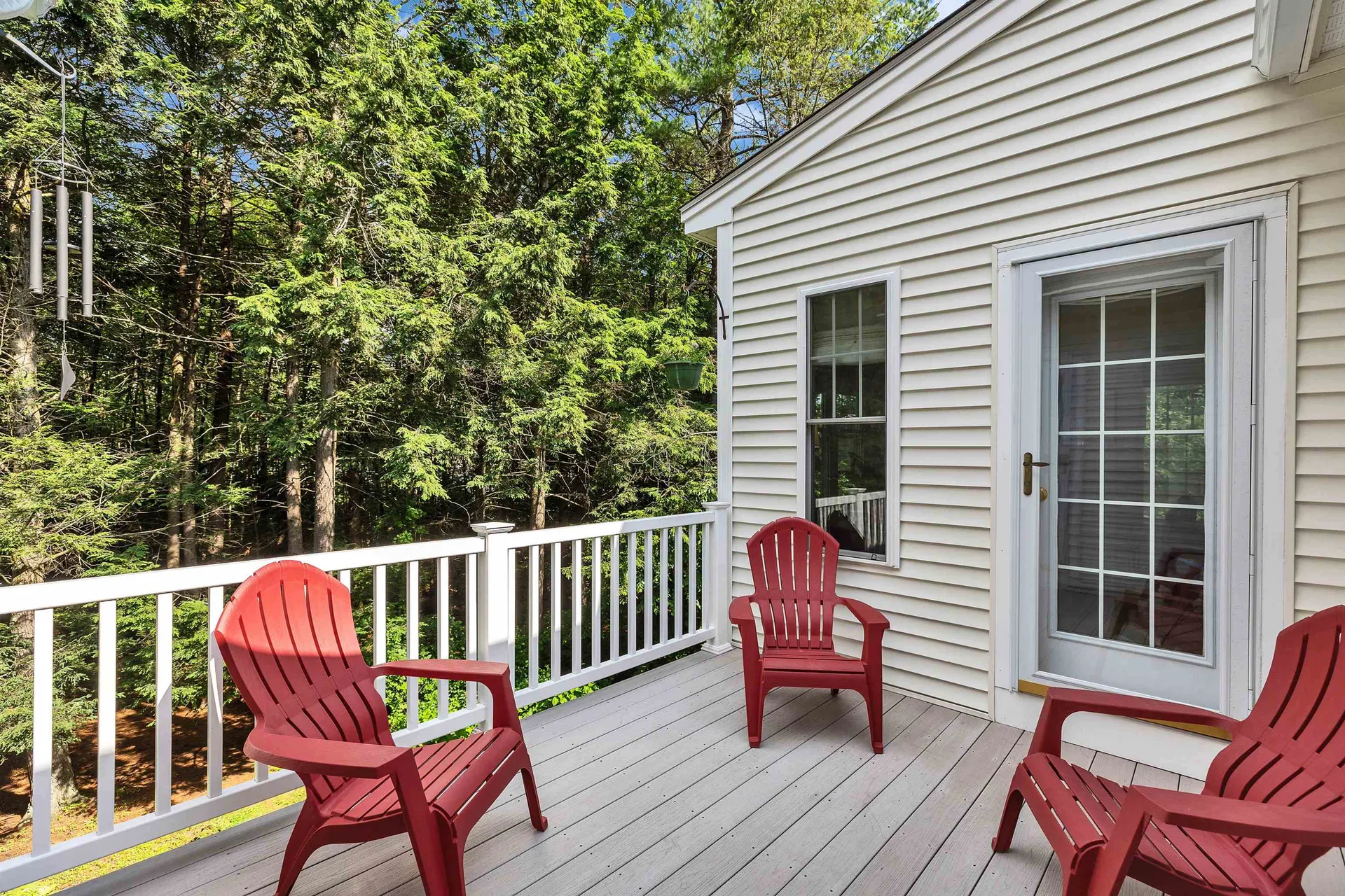 32 Robbe Farm Road Peterborough NH 03458