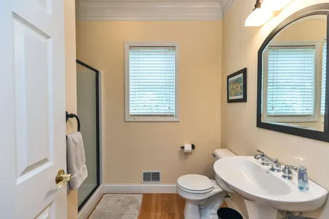 32 Robbe Farm Road Peterborough NH 03458