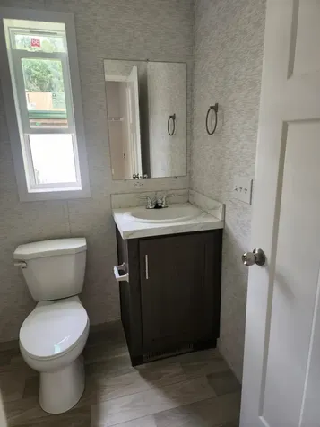 9 Walnut Street Hartford VT 05088