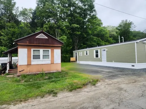 9 Walnut Street Hartford VT 05088