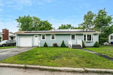 210 Bourne Street Manchester NH 03103
